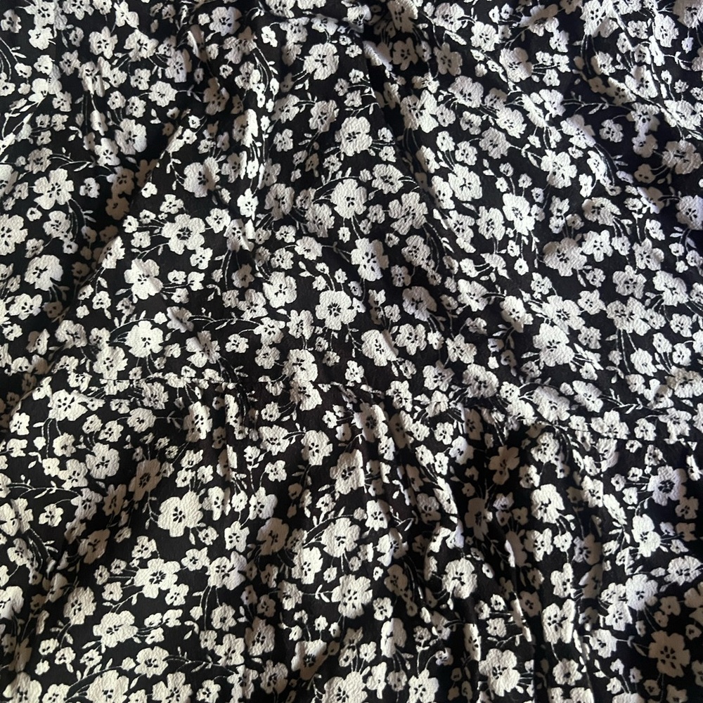 Gap Floral Top - Picture 8 of 8